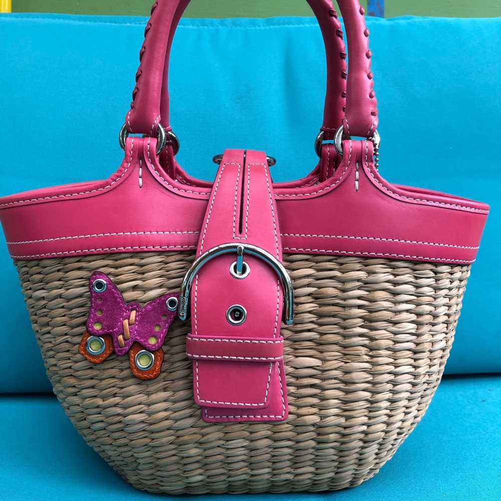 EEUC Authentic Vintage Coach purse. Like new